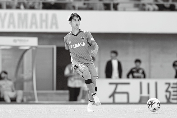 鈴木 海音選手