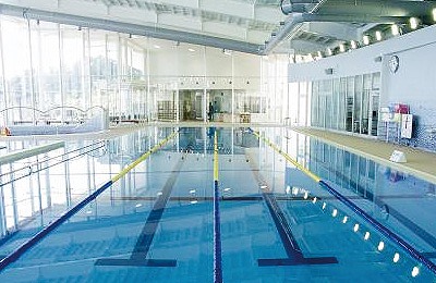 プール天井部分の鉄骨構造体部などの劣化により閉館した浜北温水プール