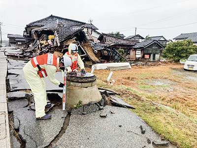 能登半島地震で被災した下水道の復旧活動に従事する本市職員（石川県珠洲市）