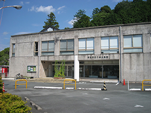 外観：天竜図書館